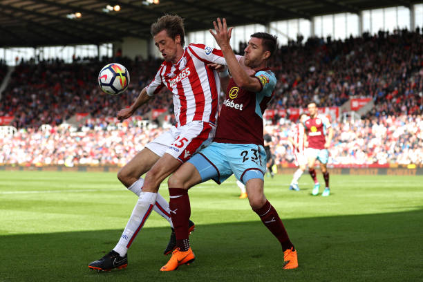 助商和投资 助商和投资