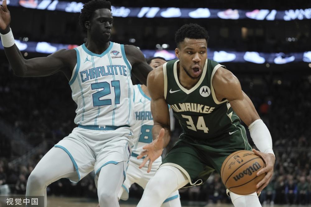 替补球员的 替补球员的